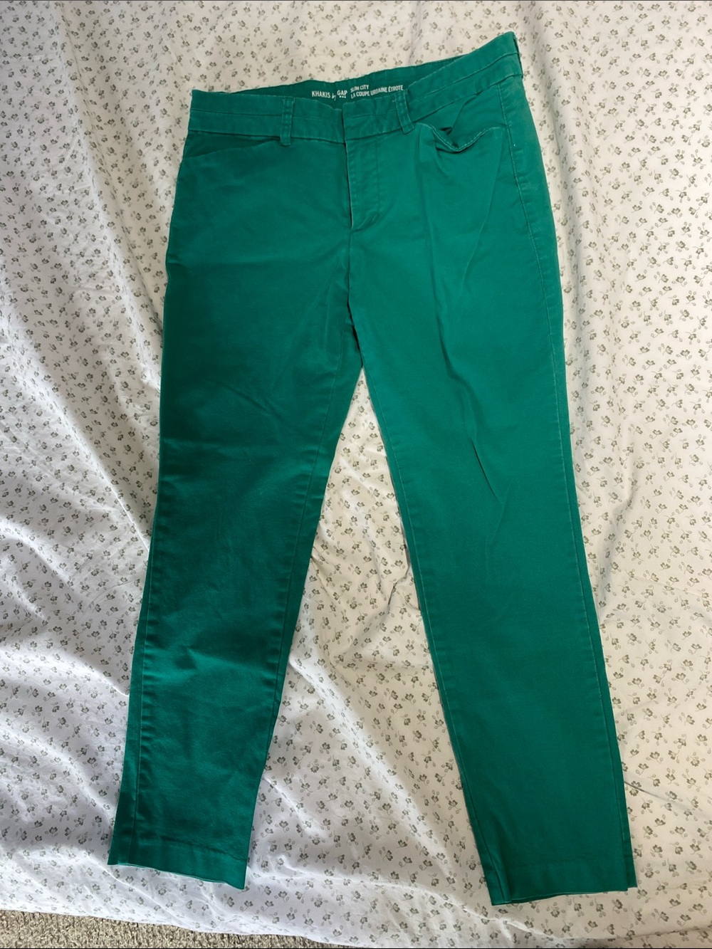 Gap Khakis